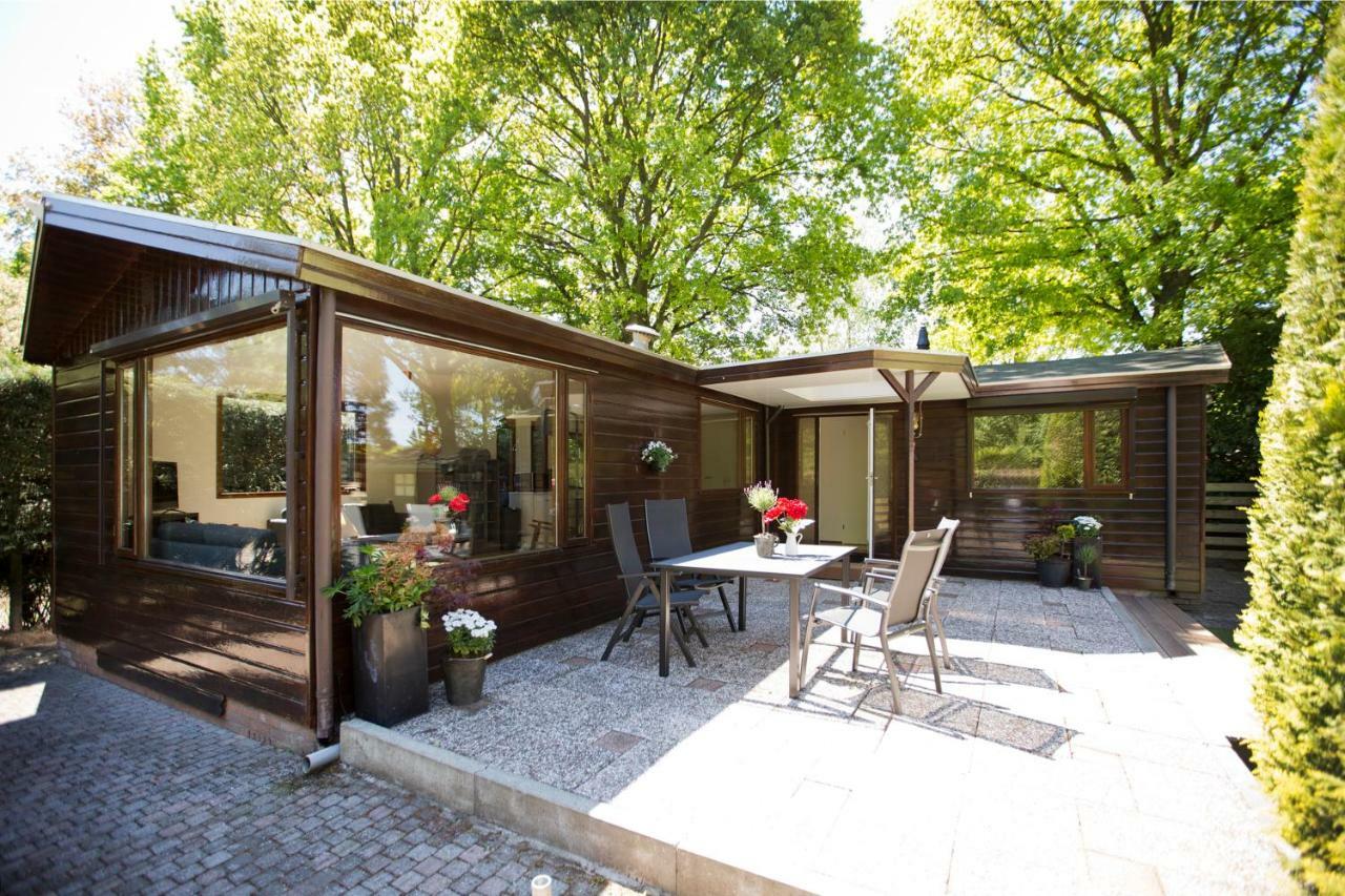 Relaxed Verblijf In Chalet Op De Veluwe Villa Putten Dış mekan fotoğraf